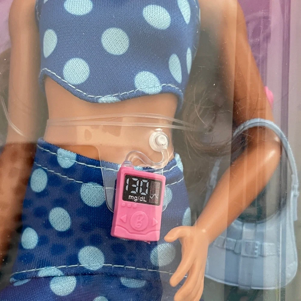 Barbie type 1 diabetes in Blue and White Polka Dot Dress - Picture 3 of 5